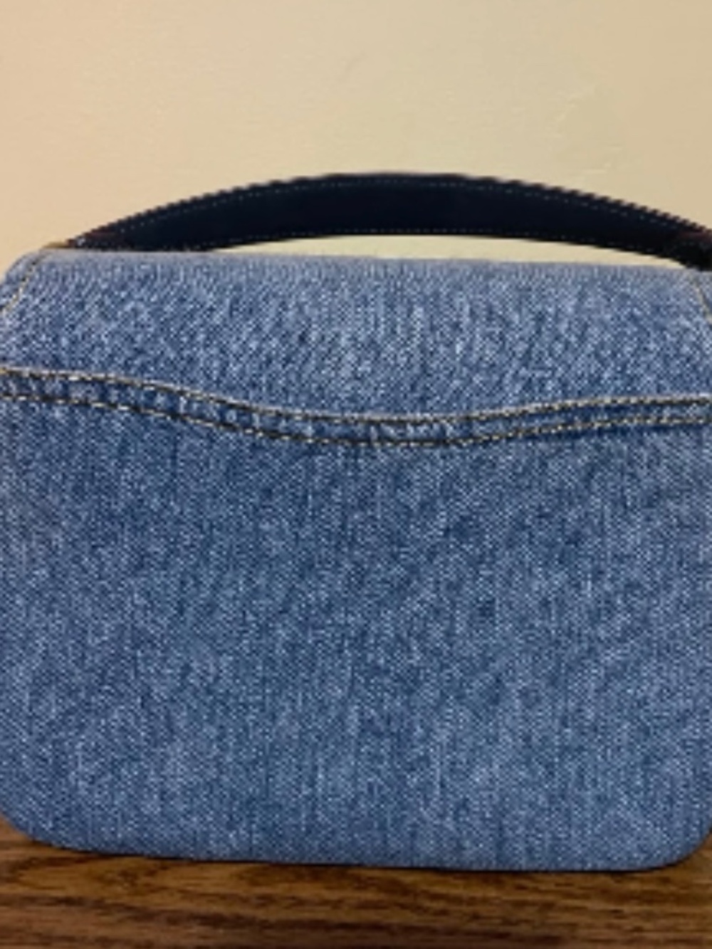 Authentic Coach Cassie 19 crossbody - Picture 7 of 7